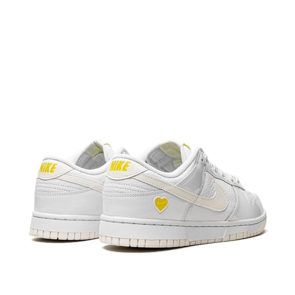 Nike Dunk Yellow Heart Valentines Day Sneaker